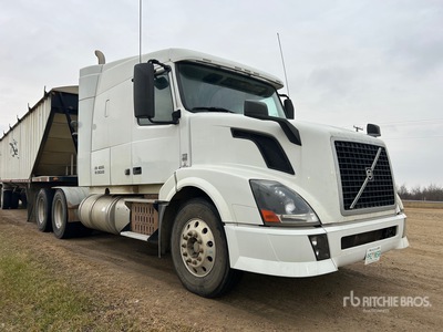 2012 Volvo VNL 6x4 Tracteur routier couchette