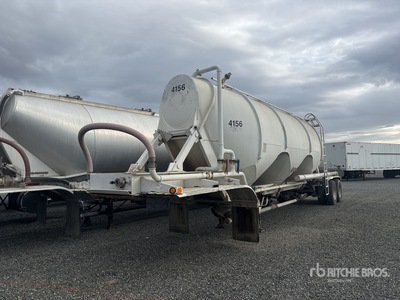 2000 Heil 1200 cft T/A Pneumatic Bulk Trailer