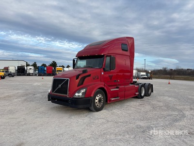 2010 Volvo VNL 6x4 T/A Sleeper Truck Tractor