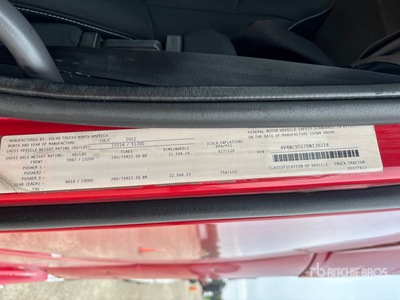 2013 Volvo VNL 6x4 T/A Sleeper Truck Tractor