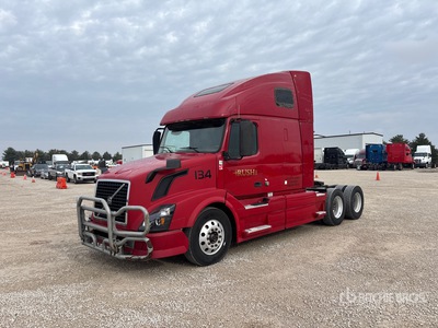 2013 Volvo VNL 6x4 T/A Sleeper Truck Tractor