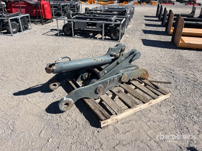 25 in Hydraulic Excavator Thumb