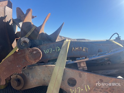 Amulet Pouce d'excavatrice