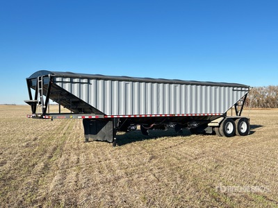 2004 Doepker 40 ft T/A Getreideanhänger