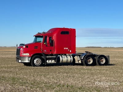 2014 Mack CXU613 6x4 3- Achs Sattelzugmaschine mit Schlafkabine