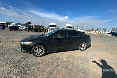 2016 Ford Fusion SE Automobile