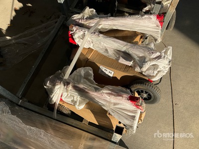 Quantity of (3) 2025 STARVOX JB120TS Air/Hydraulic Floor ジャッキ (Unused)