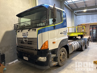 2004 Hino 1ELPG-WPN 6x4 T/A Day Cab Truck Tractor