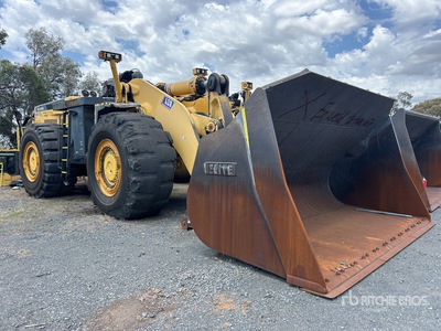 1999 Komatsu WA800-3 Wheel Loader