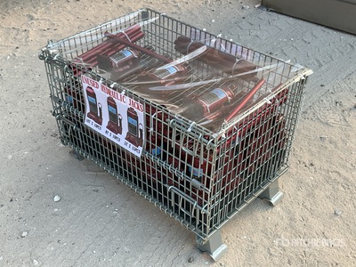 Quantity of Hydraulic Jack & Jack Stand ورش و مخازن متنوعة (Unused)