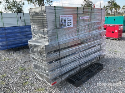 2025 Lote de Estantes de Acero Inoxidable para Almacen (Sin Usar) / Stainless Steel Étagères (Unused)