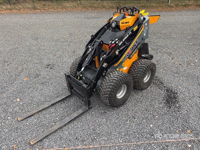 2022 Giant SK252D Skid Steer Loader