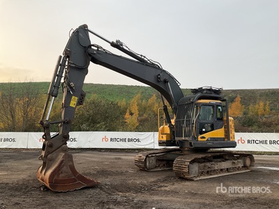 2014 Volvo ECR235DL Excavadora de Cadenas