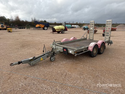 Hubiere TPG352R T/A Remorque مقطورة معدات