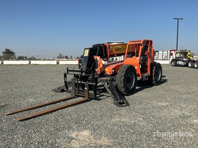 2018 SkyTrak 10054 Manipulador Telescópico