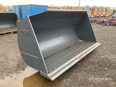 Excavator Bucket - Fits Develon DL320-7