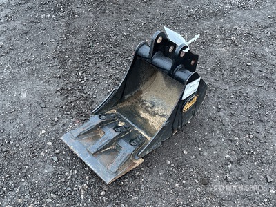 Geith 300 mm Digging 30mm Pins Excavator Bucket - Fits Doosan DX10