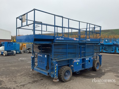 Skyjack SJ9250 4x4 Diesel Scissor Lift