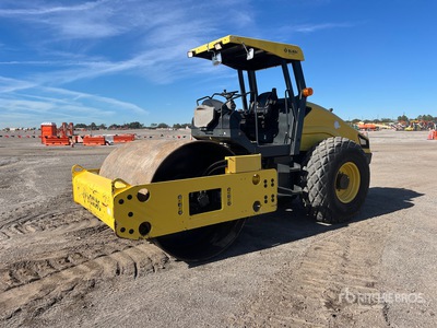 2016 Bomag BW211D-50 Smooth Drum Compactor