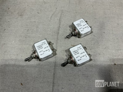 (12) Airpax 82647 QPL Circuit Breakers