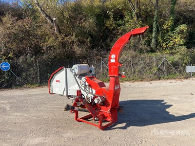 2016 Bugnot BVN 67 3-Point Hitch Broyeur A Bois Chipper