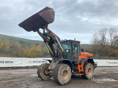 2022 Develon DL250-7 Wheel Loader