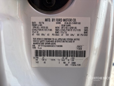 2016 Ford F-250 4x2 Extended Cab Pickup