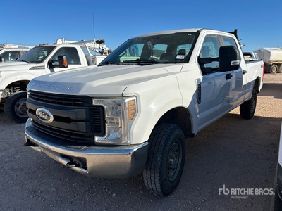 2018 Ford F-250 4x4 Crew Cab Pickup