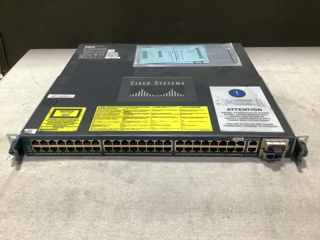 Cisco WS-C4900 Switch