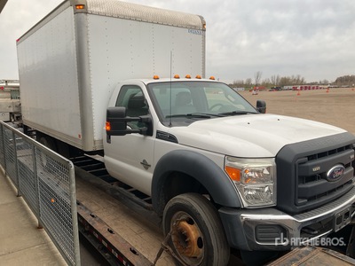 2016 Ford F-550 4x2 Flatbed Truck
