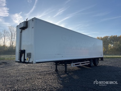 2005 Pacton TBZ230 T/A Enclosed Trailer