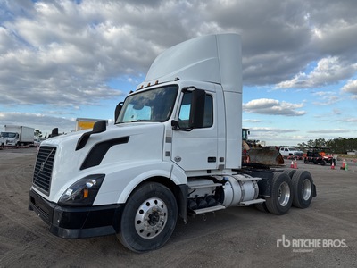 2015 Volvo 6x4 T/A Day Cab Truck Tractor