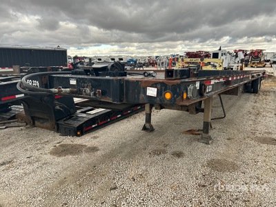 2013 Landoll 330T 42 ft S/A Sliding Axle Trailer