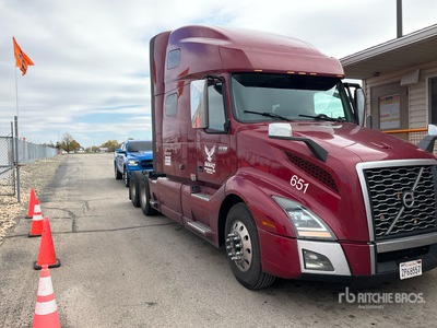 2019 Volvo VNL T/A Sleeper Truck Tractor