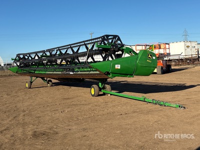 2011 John Deere 640D Combine Header