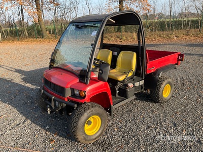 2013 John Deere Gator HPX 4x4 مركبة متعددة الأغراض