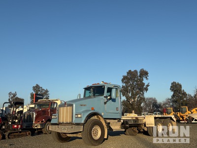 2001 Kenworth W900 6x4 Cab & Chassis