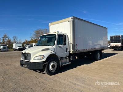 2006 Freightliner M2 106 4x2 Furgoneta caja cerrada