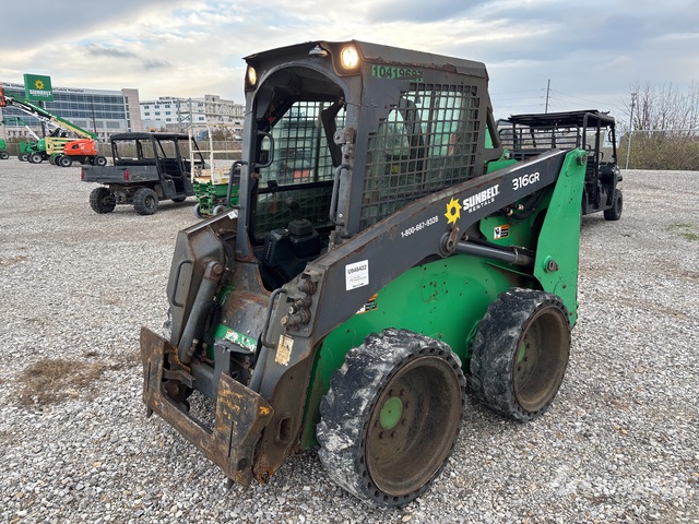 MINI CARGADOR SOBRE RUEDAS 2021 JOHN DEERE STEER
