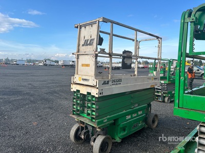 2016 JLG 2632ES Electric Scissor Lift