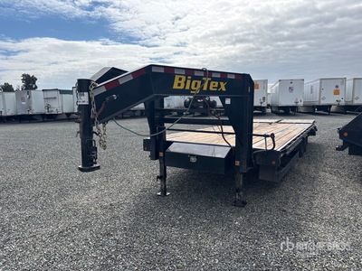 2022 Big Tex 25 ft T/A Gooseneck Equipment Trailer