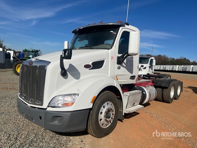 2017 Peterbilt 579 6x4 3-Achs Sattelzugmaschine