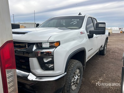 2020 Chevrolet Silverado 2500HD Z71 4x4 Extended Cab Pickup (Inoperable)