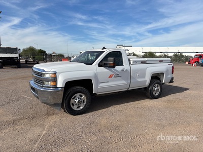 2015 Chevrolet Silverado 2500 HD 4x4 Pickup