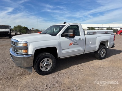 2015 Chevrolet Silverado 2500 HD 4x4 Pick-up