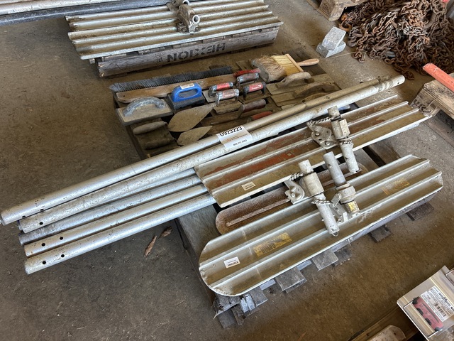 Quantity of Concrete Finishing Hand Tools