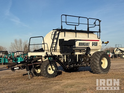 2013 Bourgault 6450 450 bu Tow-Behind Air Cart