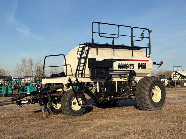 2013 Bourgault 6450 450 bu Tow-Behind Air Cart