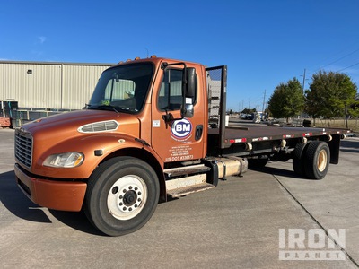 2013 Freightliner M2 106 4x2 Flatbed Truck