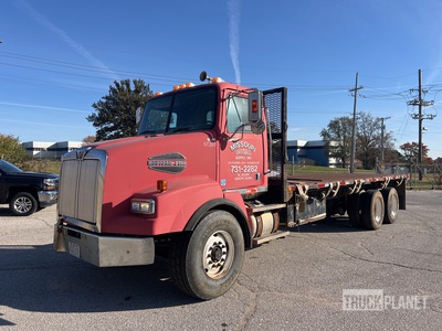 2007 Western Star 4900SA 6x4 Flatbed Truck